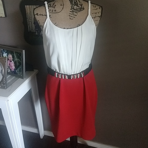 Altar'd State Beaded Belt Dress Sz M - Picture 2 of 6